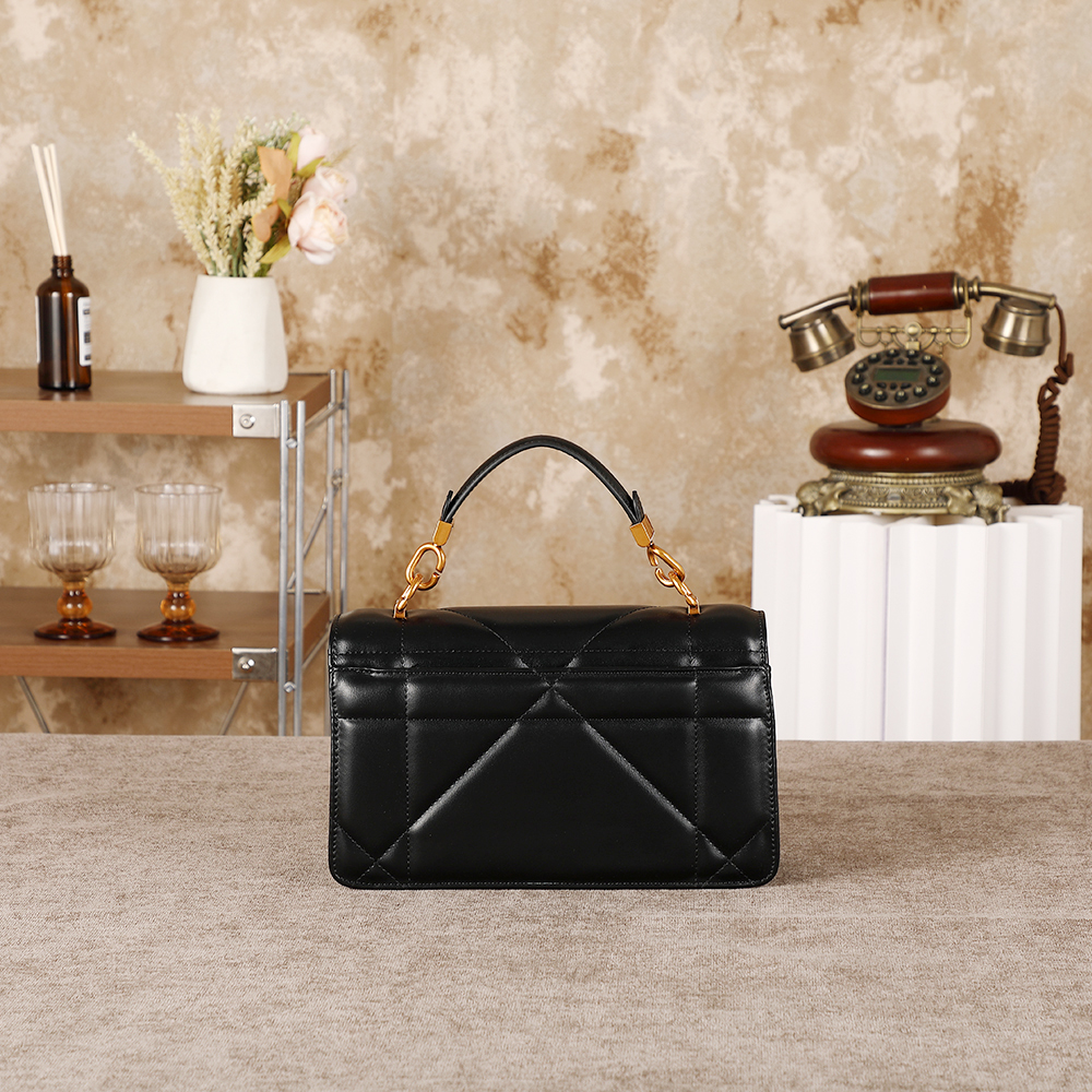 Damenhandtasche, Saison 2026,  – Interior Design Grid Bewertung und Preis