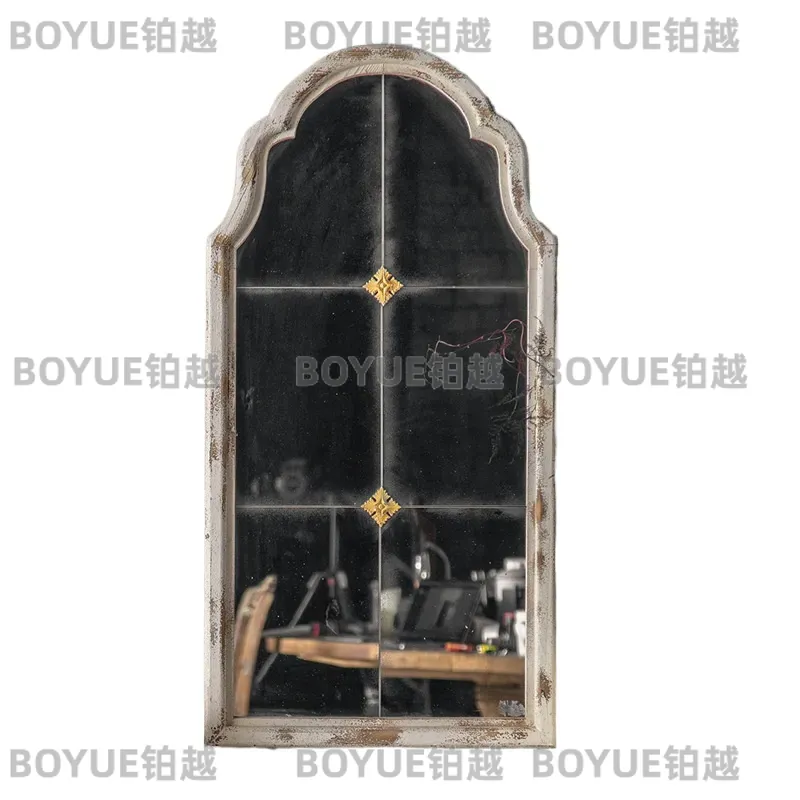 Französischer geschnitzter Hol – Arch Mirror Leaning Bewertung und Preis