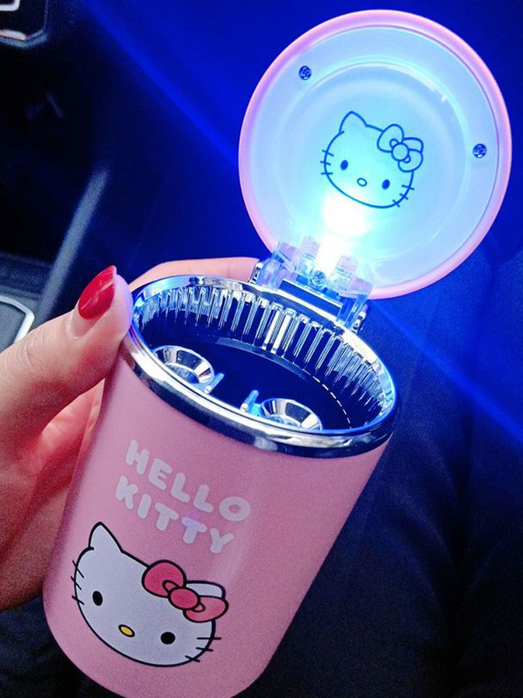 Sanrio Hello Kitty Auto-Aschen – Interior Design Intern Bewertung und Preis