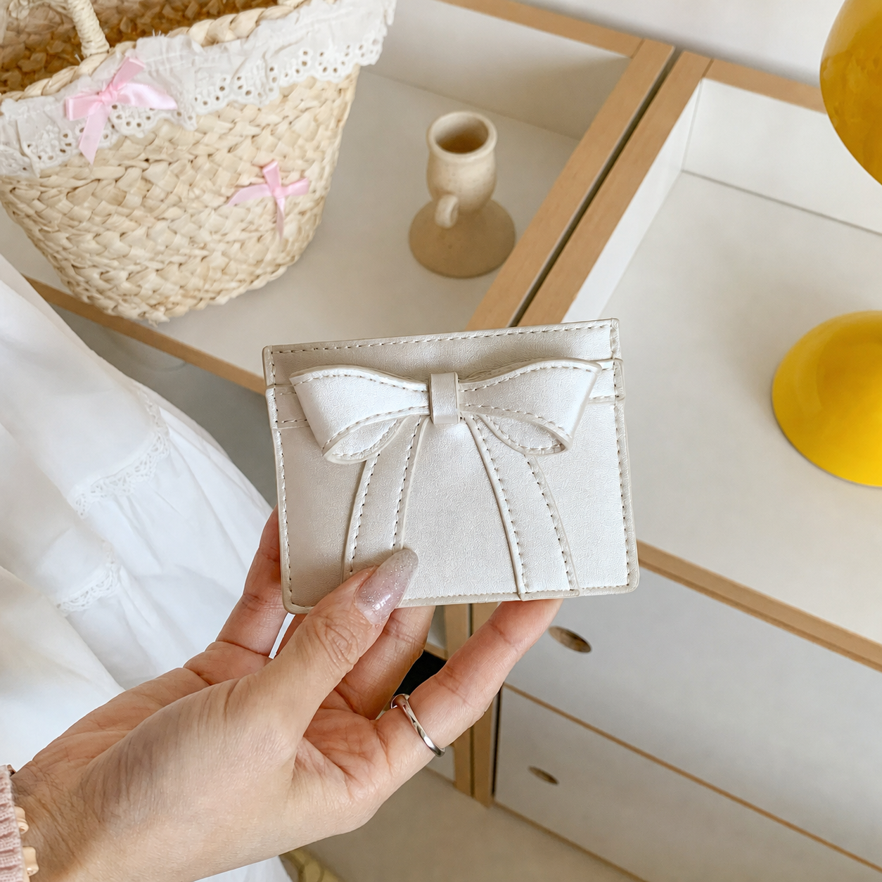 Kompakte, ultradünne Kartenbör – Interior Design Id Bewertung und Preis